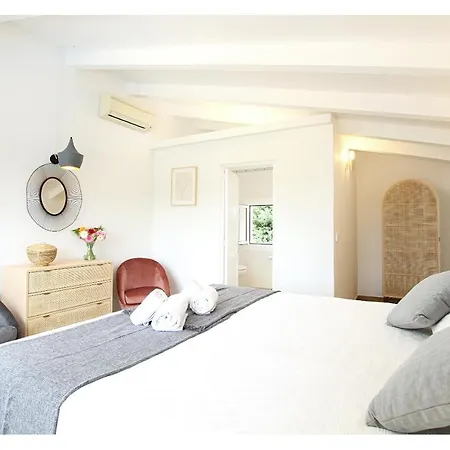 Encinas 波连萨港