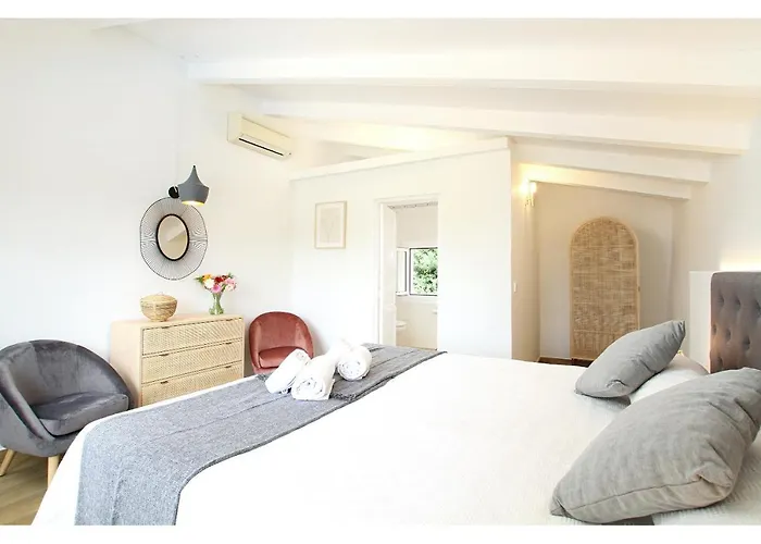 Encinas 波连萨港